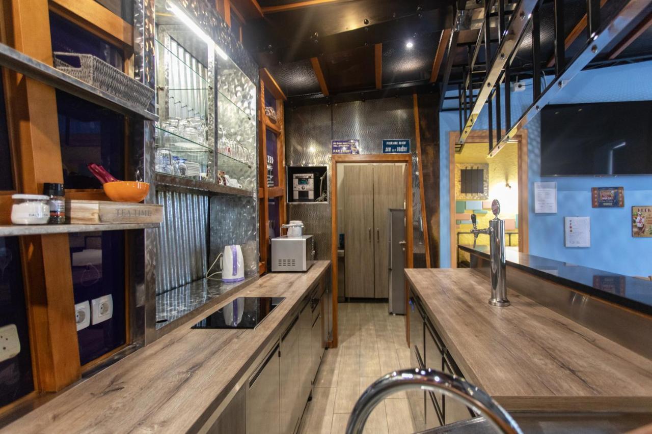 Stay In Pub Kamera Klub Apatment-City Center Λιουμπλιάνα Εξωτερικό φωτογραφία