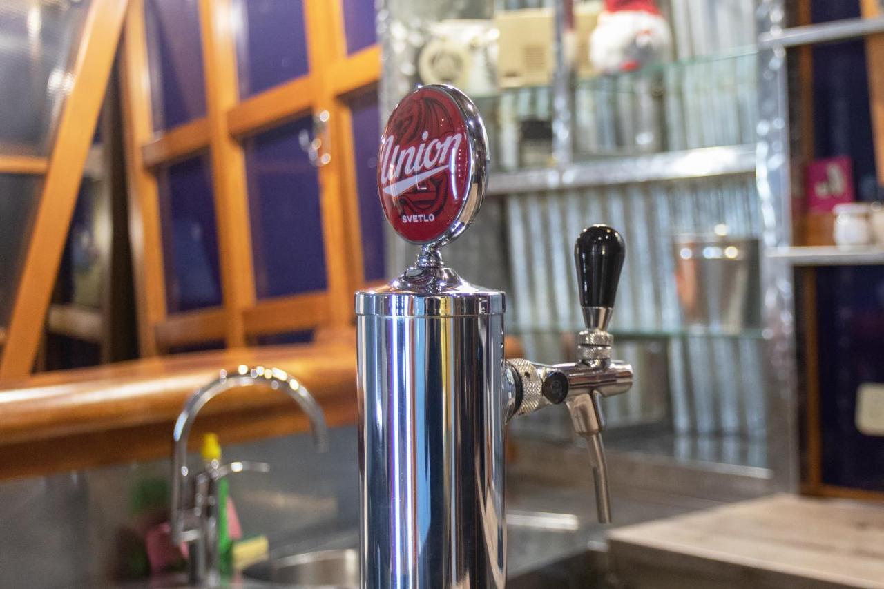 Stay In Pub Kamera Klub Apatment-City Center Λιουμπλιάνα Εξωτερικό φωτογραφία