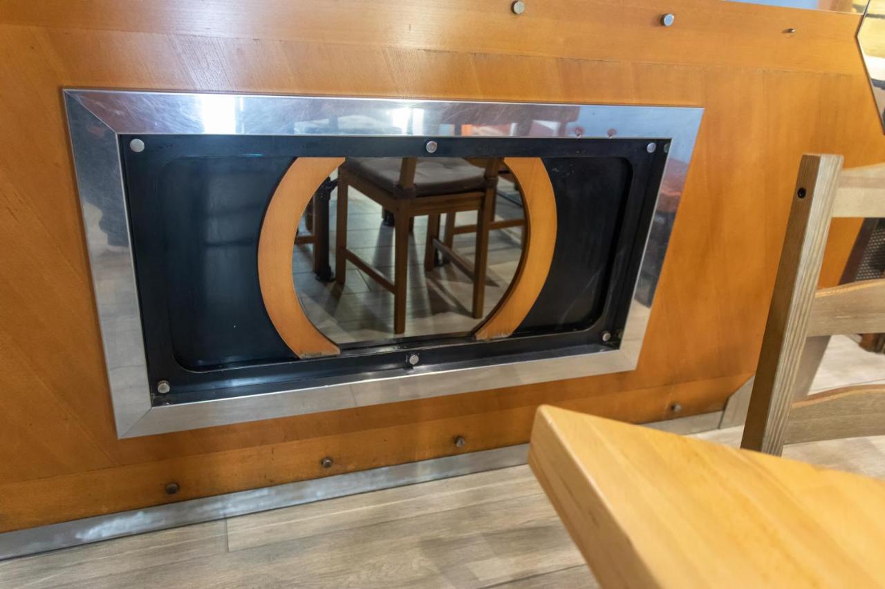 Stay In Pub Kamera Klub Apatment-City Center Λιουμπλιάνα Εξωτερικό φωτογραφία