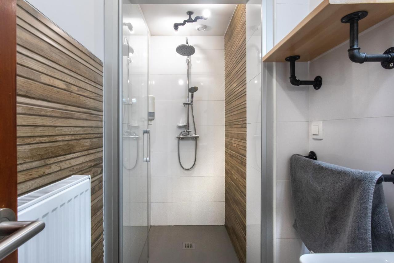 Stay In Pub Kamera Klub Apatment-City Center Λιουμπλιάνα Εξωτερικό φωτογραφία